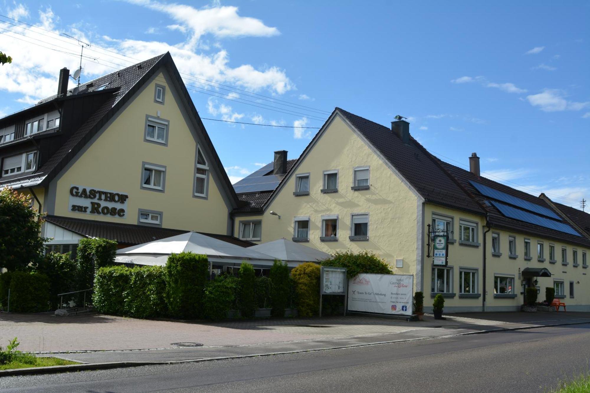 Hotel-Gasthof Zur Rose Weißenhorn Esterno foto